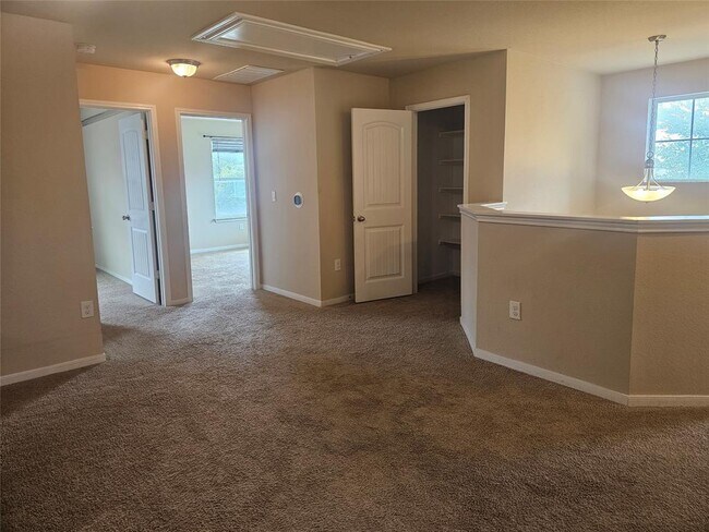 Building Photo - 3112 Armidale Dr