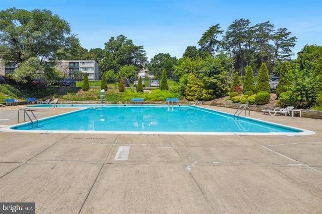 Building Photo - 1836 Metzerott Rd