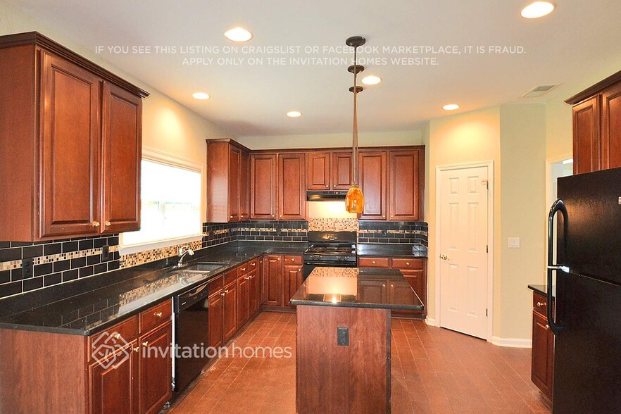 Building Photo - 4009 Miner's Ln