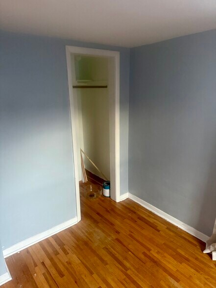 Building Photo - 1240 Northern Ave