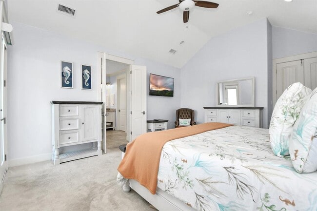 Building Photo - 3803 Neptune