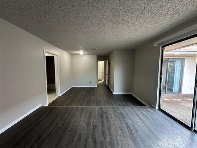 Building Photo - 305 Marriott Ln