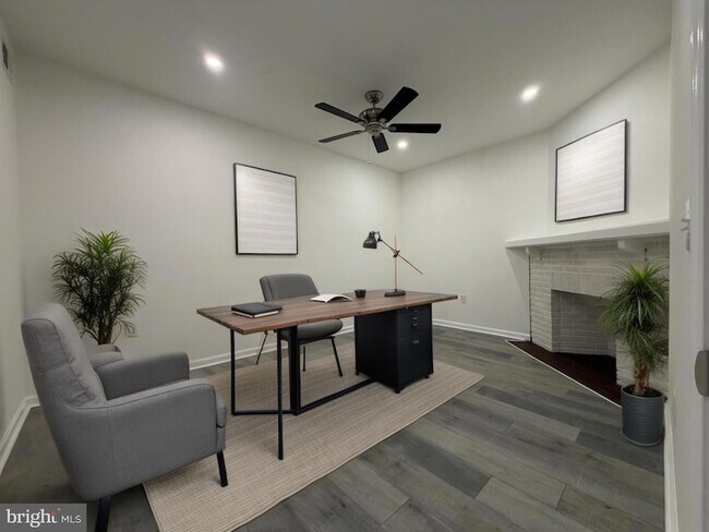 Building Photo - 45 E High St