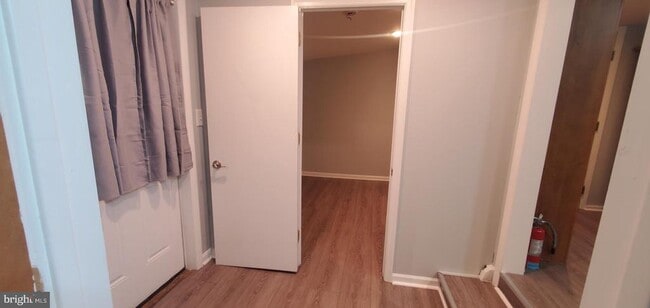 Building Photo - 453 Chesapeake Rd