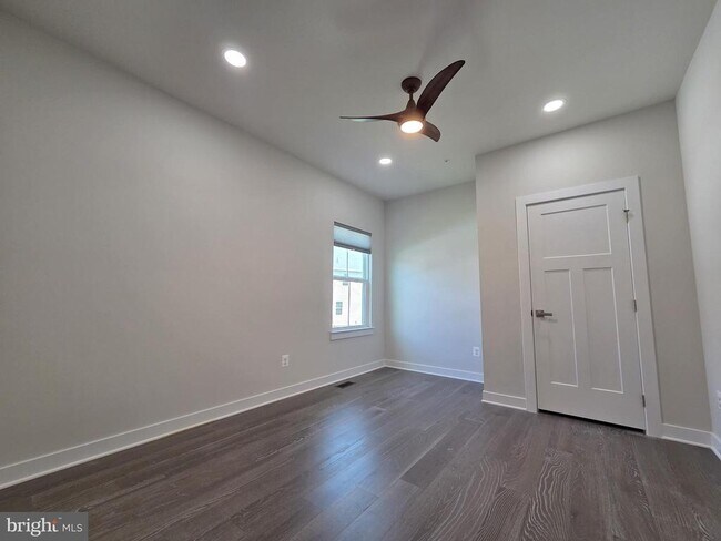 Building Photo - 7550 Mint Springs Ct