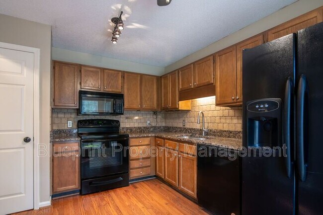 Building Photo - 118 Ridge Park Dr