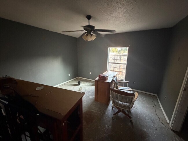 Building Photo - 8203 Elkridge Ave