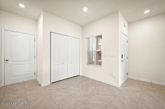 Building Photo - 7814 Echo Springs Rd