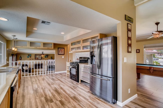 Kitchen - 7474 Puritan Ave
