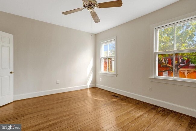 Building Photo - 225 S Payne St