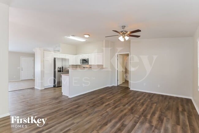 Building Photo - 4099 S Apache Well Dr
