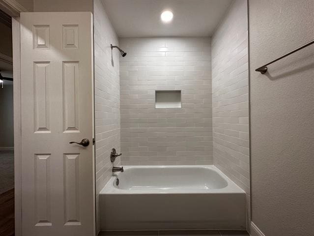 Building Photo - 2143 Gilford St