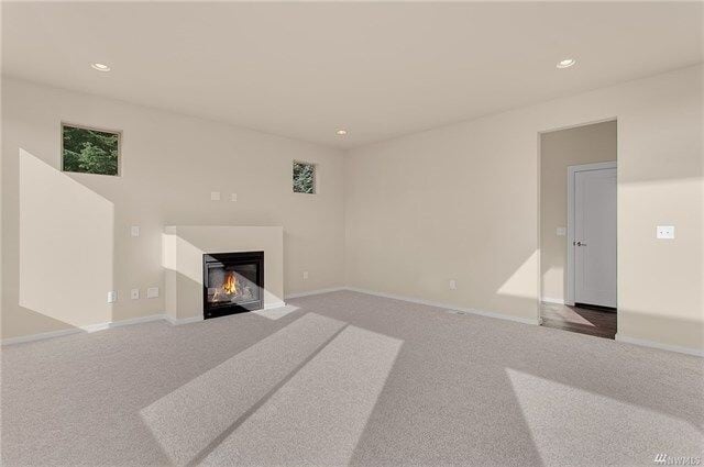 Building Photo - Gorgeous Executive Home, Available Now