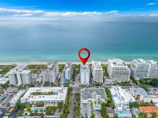 Building Photo - 9195 Collins Ave