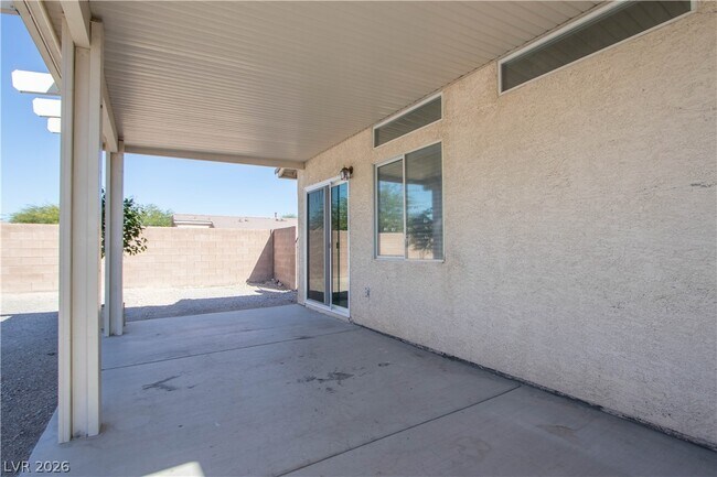 Building Photo - 3747 Shadow Tree St