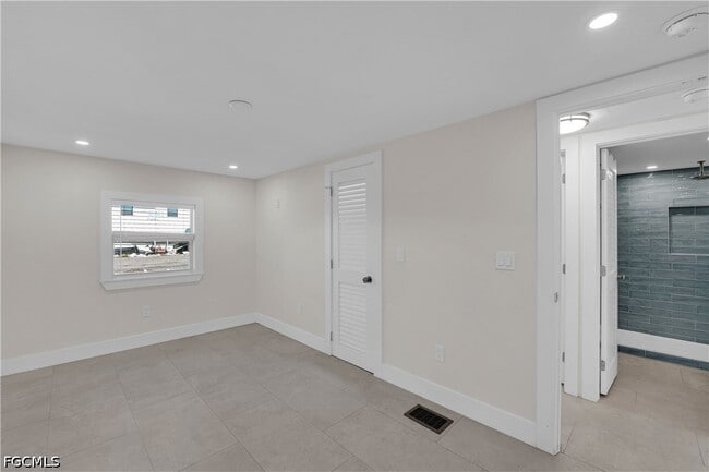 Building Photo - 2880 Eighth Ave