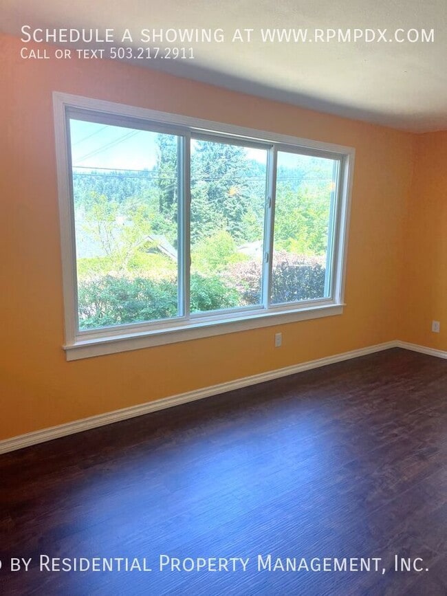 Building Photo - 4512 SW Fairvale Ct