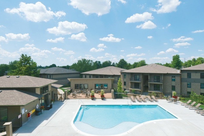 Luxury Saltwater Pool - Lakewood Park