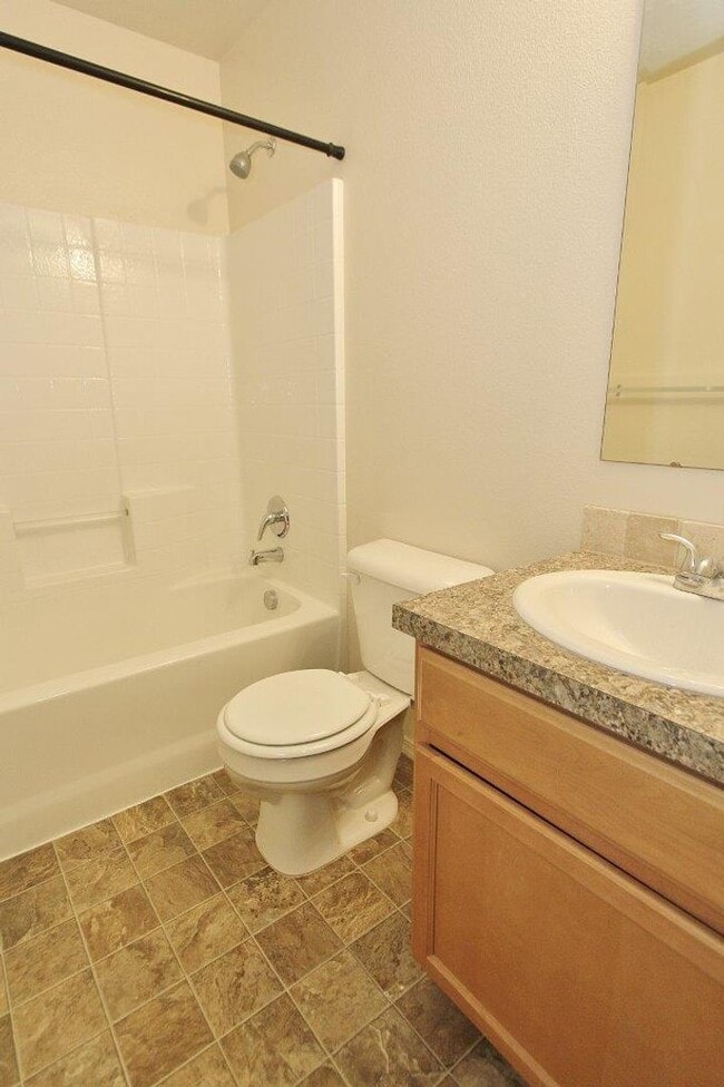 Building Photo - Single-Level Home in Meridian