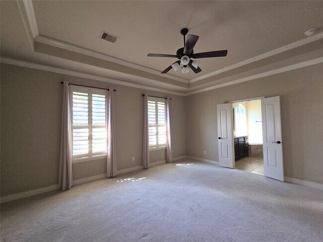 Building Photo - 14 Jonquil Pl