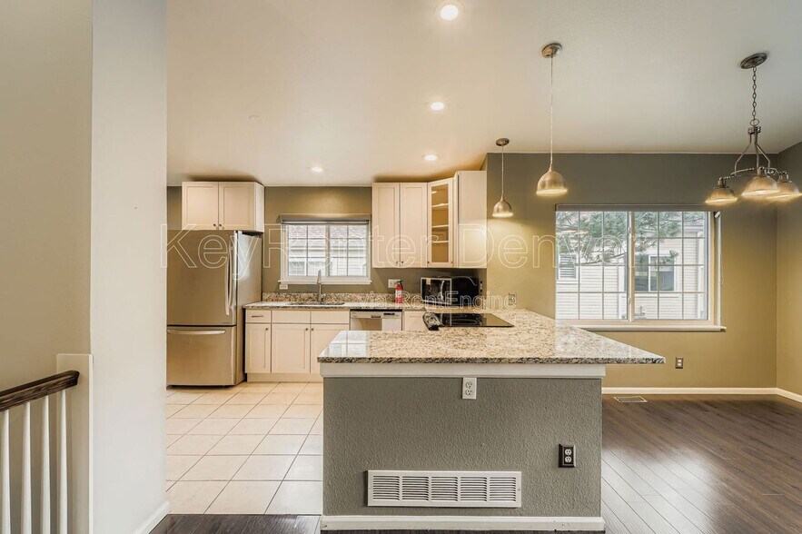 Building Photo - 6408 Zang St