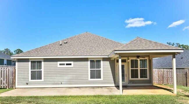 Building Photo - 5869 Halleck Ct