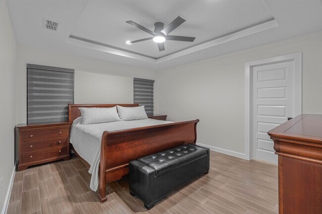Building Photo - 9812 Caddo Lp