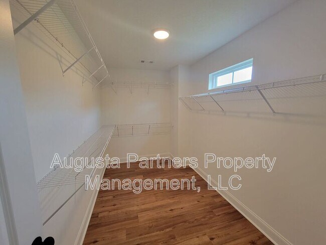 Building Photo - 1554 Baldwin Lakes Dr