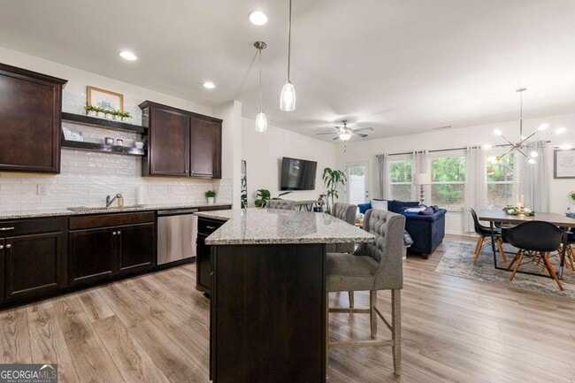 Building Photo - 3295 Estes Dr