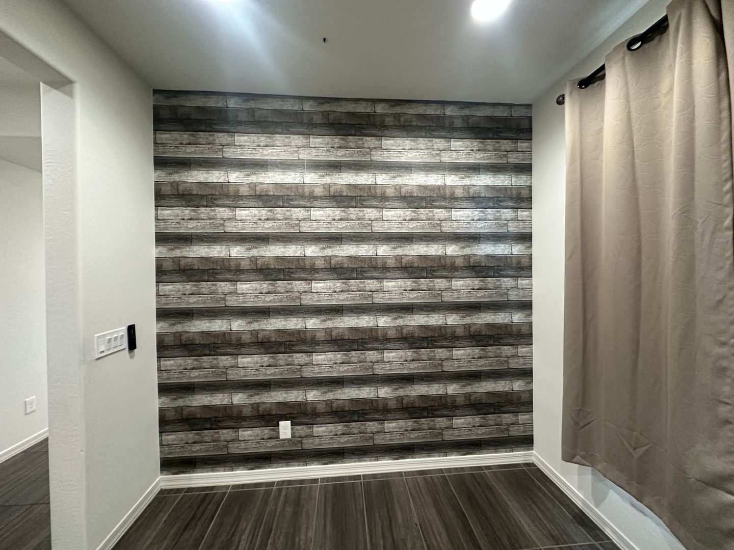 Building Photo - 6322 S 24th Pl