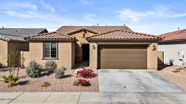 Building Photo - 40990 W Agave Rd