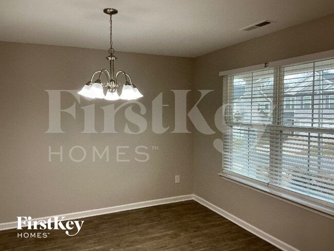 Building Photo - 3607 Torrey Ln