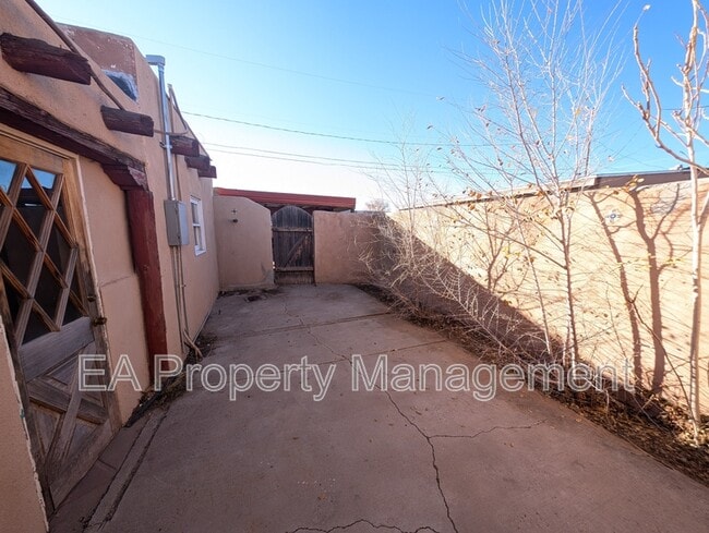 Building Photo - 200 63rd St SW