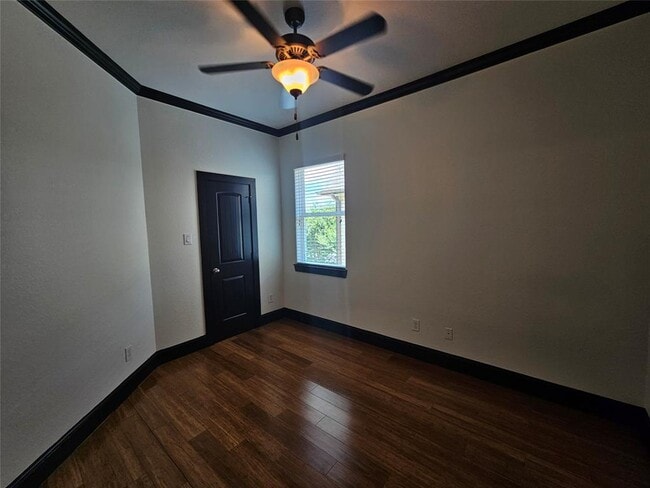 Building Photo - 6724 Keats Ave