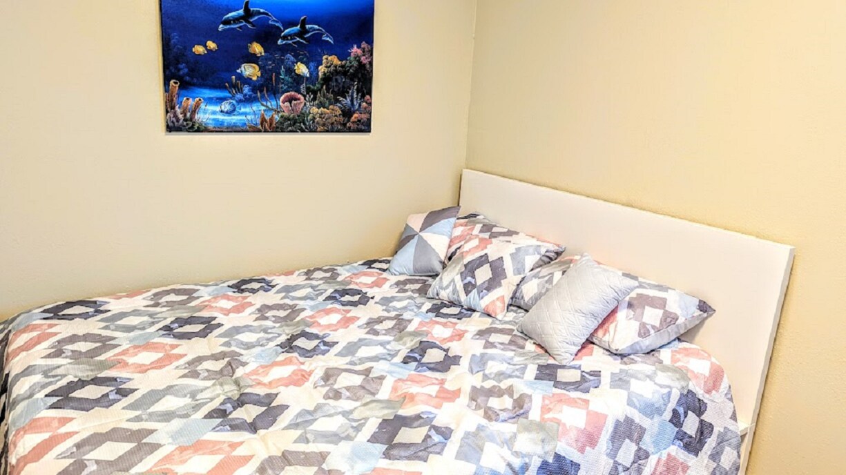 bed with pull drawers for storage - 2350 1st Ave N