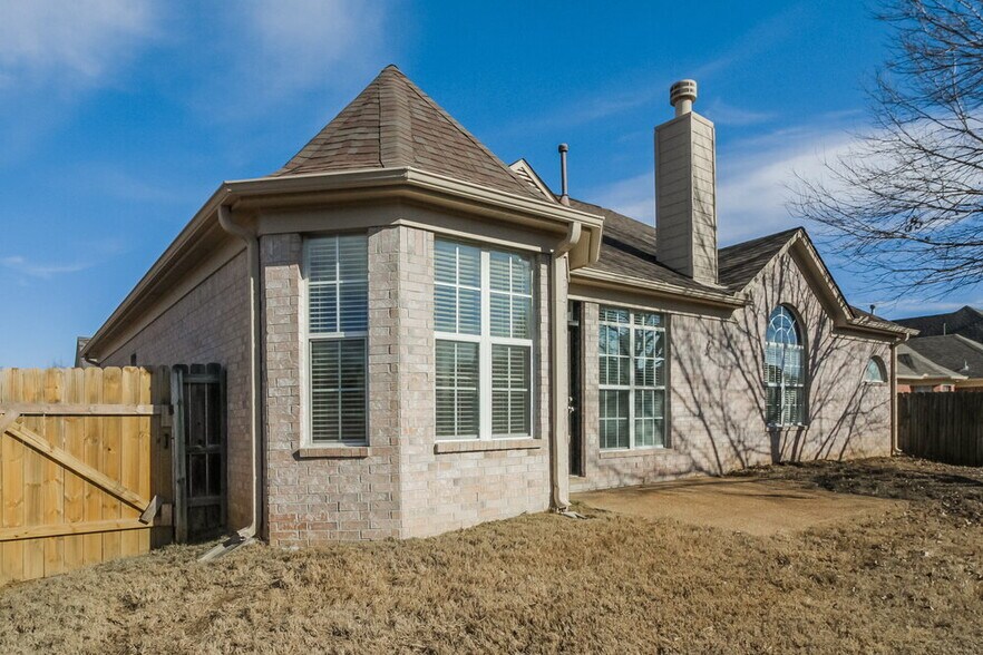 Building Photo - 2647 Wood Sage Dr