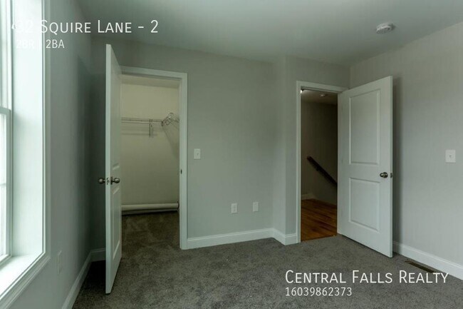 Building Photo - 32 Squire Ln