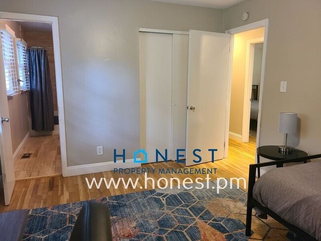 Building Photo - 1222 Rama Rd