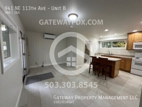 Building Photo - 941 NE 113th Ave