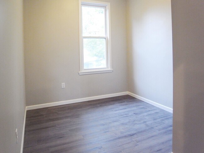 Building Photo - 119 Prospect St