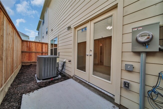 Building Photo - 11508 Main Cypress Dr
