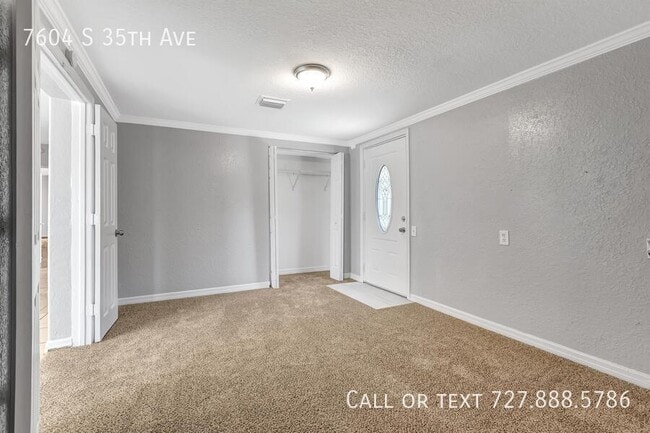 Building Photo - 7604 S 35th Ave