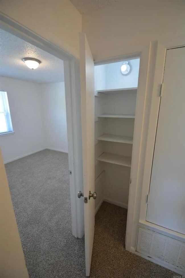 Building Photo - 3BR/2BA Home For Rent in North Little Rock!