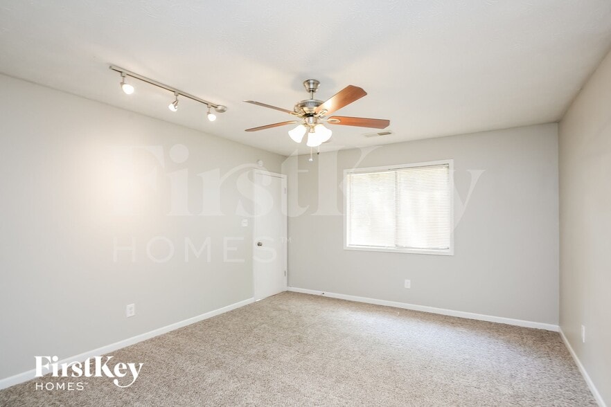 Building Photo - 5301 W Jones Bridge Rd