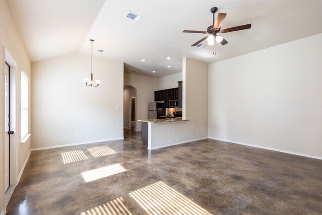 Building Photo - 218 Ragsdale Way