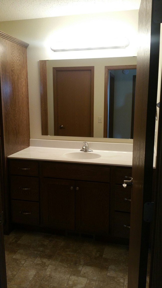 Graceview Townhomes 519 Faith Lane St Saint Joseph MN 56374