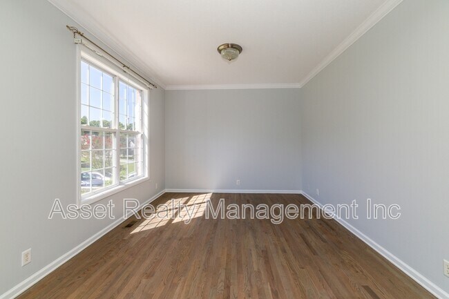 Building Photo - 1217 Dreamview Ln