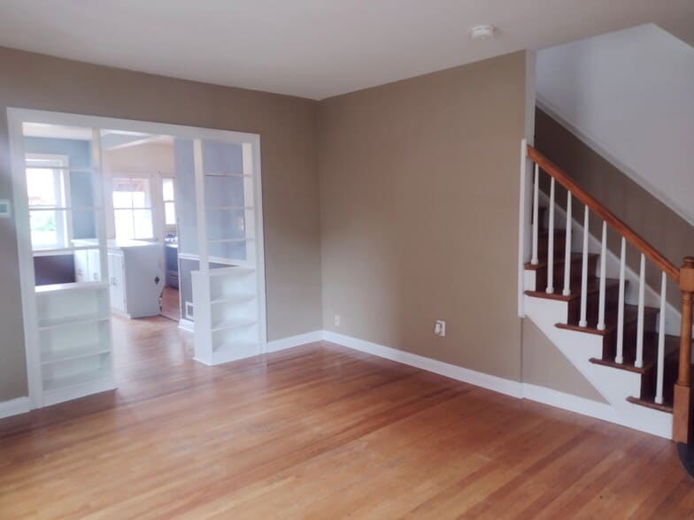 Building Photo - 8312 Dalesford Rd