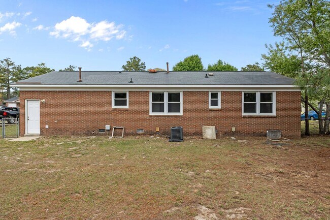 Building Photo - 4510 Ruby Rd