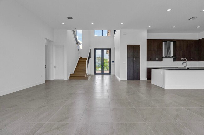 Building Photo - 9523 Riverside Pk Dr